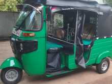 Bajaj RE 205 2014 Three Wheel