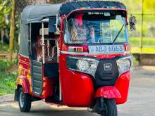 Bajaj RE 205 2016 Three Wheel