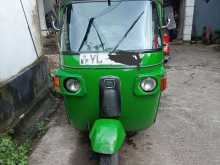 Bajaj RE 205 2011 Three Wheel