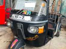 Bajaj RE 205 2010 Three Wheel