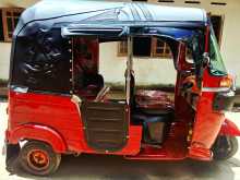 Bajaj RE 205 2015 Three Wheel