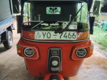 Bajaj RE 205 2011 Three Wheel