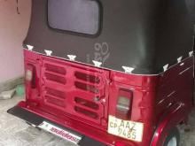 https://riyasewana.com/uploads/bajaj-re-205-30111952431271.jpg