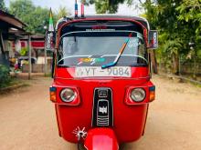 Bajaj RE 205 2011 Three Wheel
