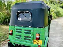 https://riyasewana.com/uploads/bajaj-re-205-3015111422402.jpg
