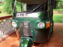 Bajaj RE 205 2011 Three Wheel