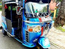 https://riyasewana.com/uploads/bajaj-re-205-301549166444.jpg