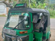 Bajaj RE 205 2015 Three Wheel