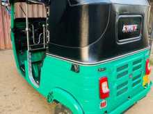 https://riyasewana.com/uploads/bajaj-re-205-302211074953.jpg