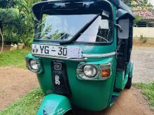 Bajaj RE 205 2011 Three Wheel