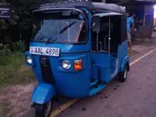 Bajaj RE 205 2013 Three Wheel