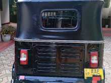 https://riyasewana.com/uploads/bajaj-re-205-31018324792.jpg