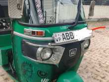 Bajaj RE 205 2015 Three Wheel