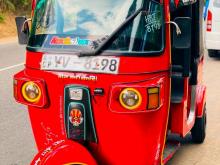 Bajaj RE 205 2011 Three Wheel