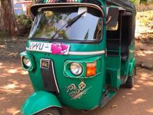 Bajaj RE 205 2011 Three Wheel