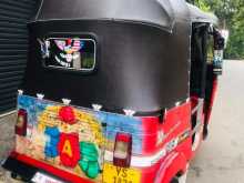 https://riyasewana.com/uploads/bajaj-re-205-311034274372.jpg