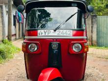 Bajaj RE 205 2011 Three Wheel