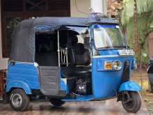 https://riyasewana.com/uploads/bajaj-re-205-31144524092.jpg