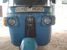 Bajaj RE 205 2011 Three Wheel