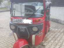 Bajaj RE 205 2018 Three Wheel