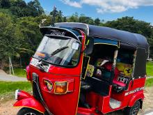 Bajaj RE 205 2012 Three Wheel