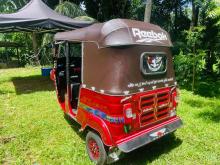 https://riyasewana.com/uploads/bajaj-re-205-31415306915.jpg