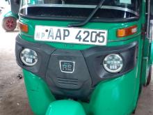 Bajaj RE 205 2012 Three Wheel
