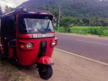 Bajaj RE 205 2013 Three Wheel