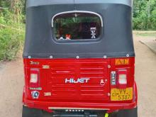 https://riyasewana.com/uploads/bajaj-re-205-31841386635.jpg