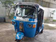 Bajaj RE 205 2012 Three Wheel