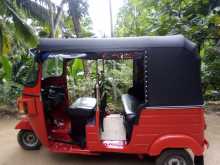 Bajaj RE 205 2012 Three Wheel