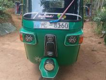 Bajaj RE 205 2011 Three Wheel