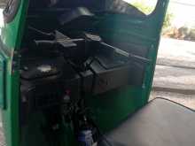 https://riyasewana.com/uploads/bajaj-re-205-4110911954.jpg