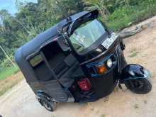 Bajaj RE 205 2011 Three Wheel