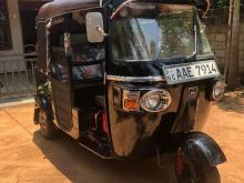 https://riyasewana.com/uploads/bajaj-re-205-41253196156.jpg