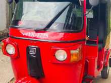 Bajaj RE 205 2011 Three Wheel