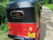 https://riyasewana.com/uploads/bajaj-re-205-41338114833.jpg