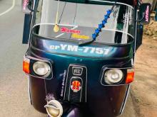 Bajaj RE 205 2011 Three Wheel