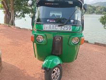 Bajaj RE 205 2012 Three Wheel