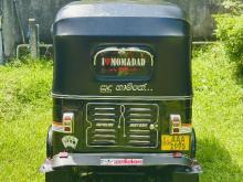 https://riyasewana.com/uploads/bajaj-re-205-41454126175.jpg