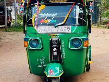Bajaj RE 205 2012 Three Wheel