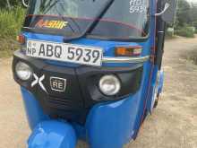 Bajaj RE 205 2017 Three Wheel