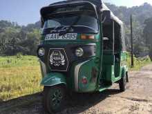 Bajaj RE 205 2014 Three Wheel