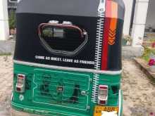 https://riyasewana.com/uploads/bajaj-re-205-4821524882.jpg