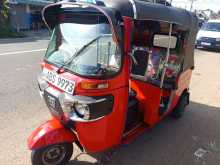 https://riyasewana.com/uploads/bajaj-re-205-4901254213.jpg