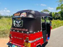 https://riyasewana.com/uploads/bajaj-re-205-51005416196.jpg