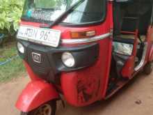 Bajaj Re 205 2017 Three Wheel