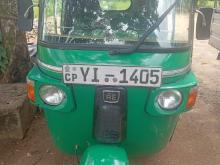 Bajaj RE 205 2010 Three Wheel