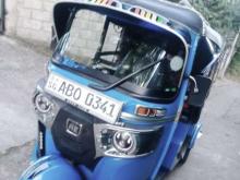 Bajaj RE 205 2016 Three Wheel