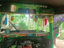 https://riyasewana.com/uploads/bajaj-re-205-52341144772.jpg